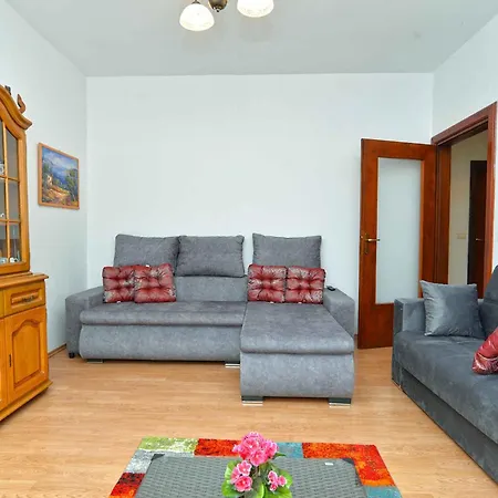 Villa With Pool In Vodnjan-vodnjan *
