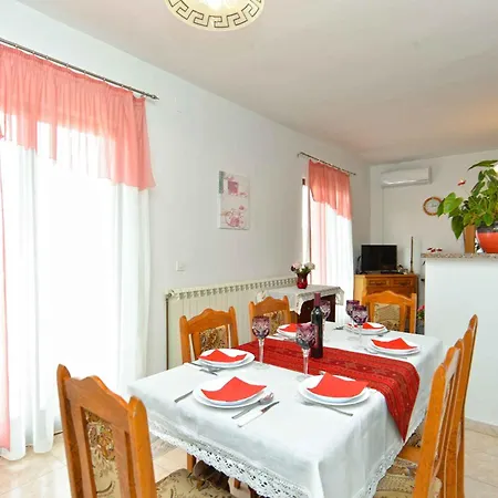 With Pool In Vodnjan-vodnjan Villa