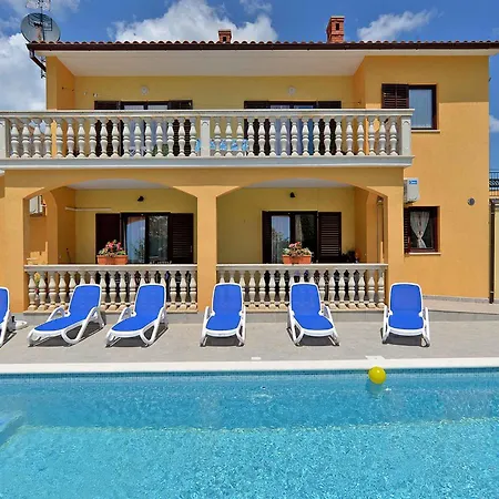 With Pool In Vodnjan-vodnjan Villa Vodnjan