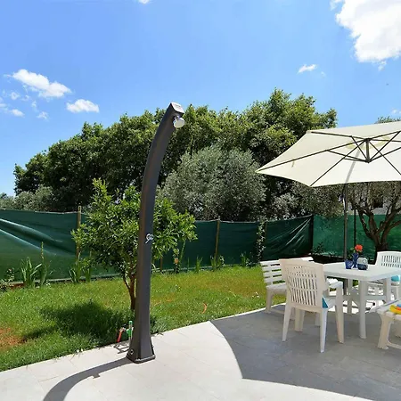 Villa With Pool In Vodnjan-vodnjan *